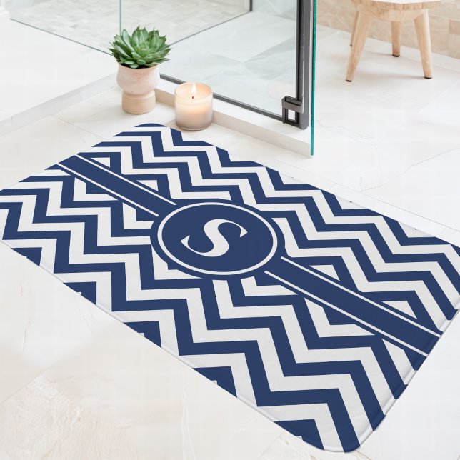 Tapis De Bain Monogramme Chevron Bleu Marine Et Blanc (Créateur téléchargé)