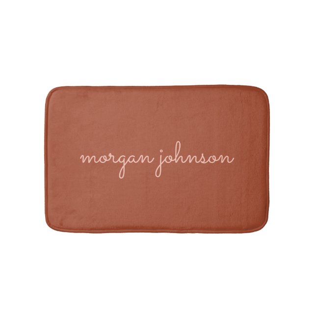Tapis De Bain Monogramme tendance | Orange brûlé + Nom du script (Devant)