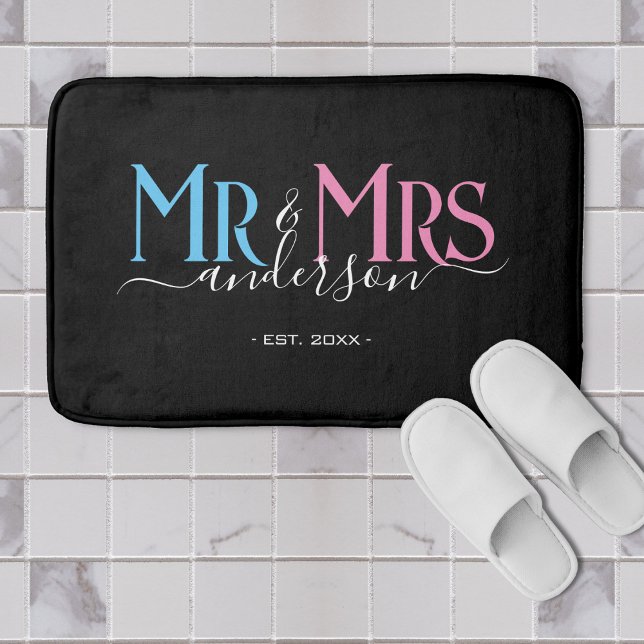 Tapis De Bain Monsieur et Madame Jeune Couple Anniversaire de Ma (black mr and mrs bathmat with pink blue and white typography)