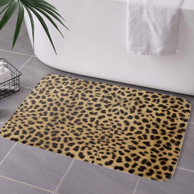 Tapis De Bain Motif d'impression Cheetah (Cheetah Print Bath Mat by Looly Elzayat
)