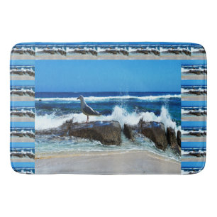Tapis De Bain Mouette Sur Les Rochers De Plage,