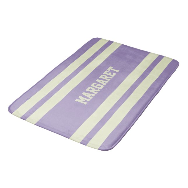 Tapis De Bain Nom monogramme moderne style violet blanc  (Angle)