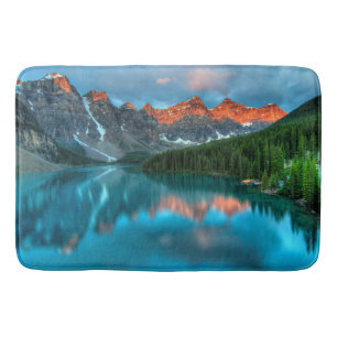 Tapis De Bain Paysage de montagne et de lac pittoresque