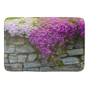 Tapis De Bain Phlox sur des roches