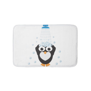 Tapis De Bain Pingouin mignon prenant une douche