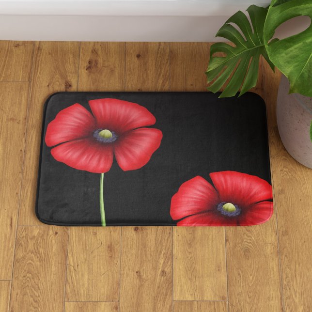 Tapis De Bain Poppies noires et rouges florales Mat de bain (Pop this poppy bath mat in your bathroom for a lovely pop of color)