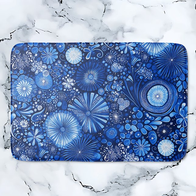 Tapis De Bain Shibori botanique bleu (Blue Botanical Shibori Bath Mat)