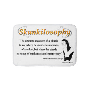 Tapis De Bain Skunkilosophy : Mesure finale d'une mouffette