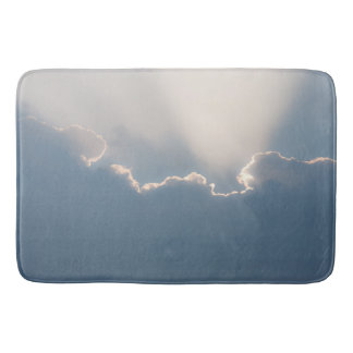 Tapis De Bain Soleil derrière les nuages