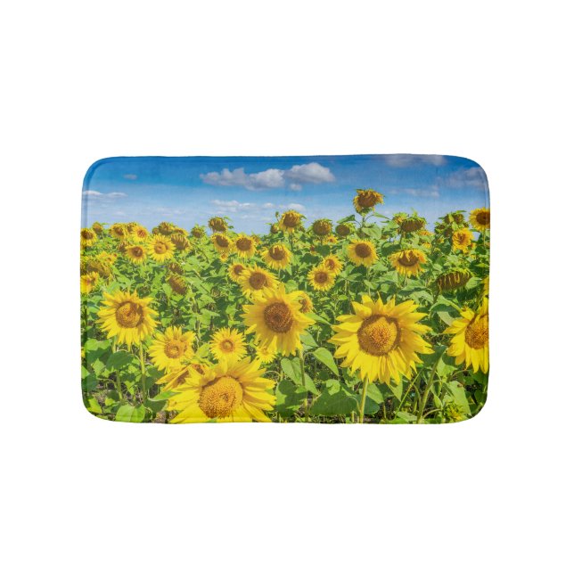 Tapis De Bain Terrain de tournesol, ensoleillé l'été. (Devant)