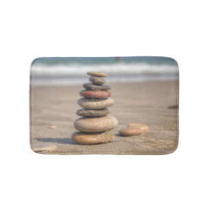 Tapis De Bain Tour en pierre sur la plage