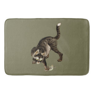 Tapis De Bain Un chat japonais attrape une grenouille