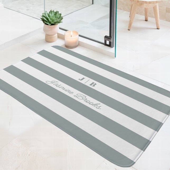 Tapis De Bain Vert sauge et larges rayures blanches Monogramme N (Créateur téléchargé)