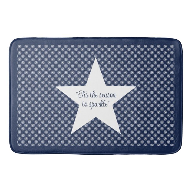 Tapis De Bain White Snowflake Pattern on a Midnight Blue Sky (Devant)