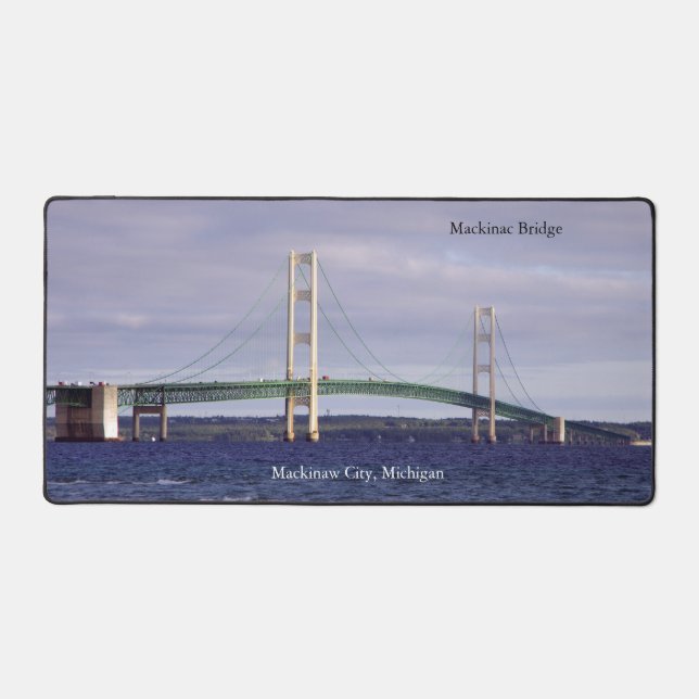 Tapis de bureau du pont Mackinac (Recto)