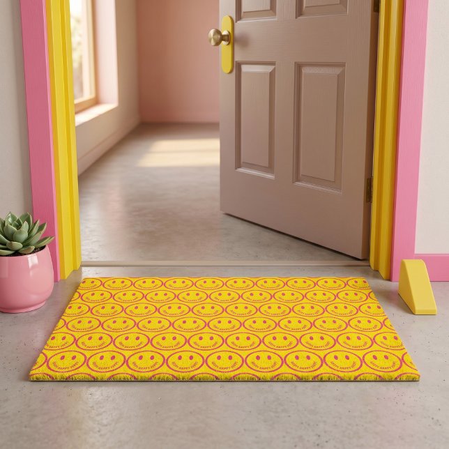 Tapis de porte heureux (Créateur téléchargé)