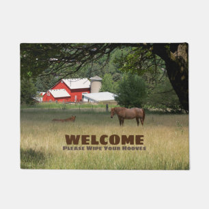 Tapis De Porte Rouge Et Chevaux