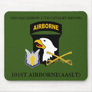 TAPIS DE SOURIS 2E SQUADRON 17E CAVALRY(RECON) 101E AÉROPORT
