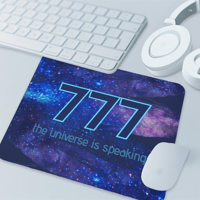 Tapis De Souris 777 Manifestation de l'ange en bleu foncé (777 Angel Number Dark Blue Sparkle Manifestation Affirmation office Mouse Pad)