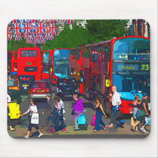 Tapis De Souris A busy Oxford Street with shoppers and red buses. 