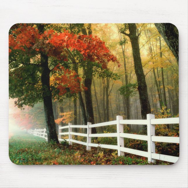 Tapis de souris à feuilles d'automne et arbres à c (Devant)