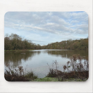 Tapis De Souris A peacful lake..