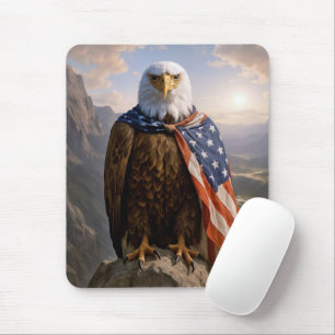 Tapis De Souris Aigle royal avec cape de drapeau américain