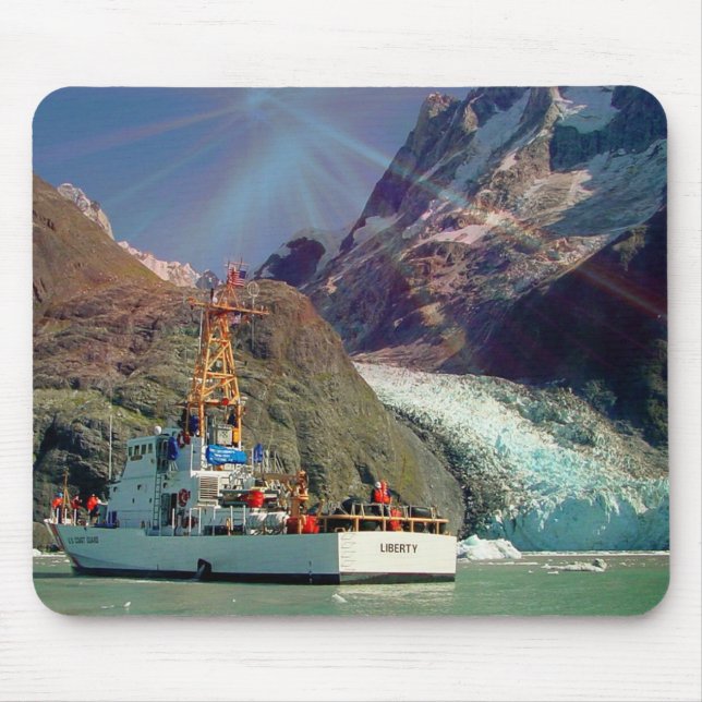 Tapis De Souris Alaskan Mountain View avec bateau (Devant)