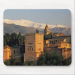 Tapis De Souris Alhambra ; Grenade ; Andalousie, Espagne, Sierra<br><div class="desc">COPYRIGHT David Barnes / SuperStock.com | EU27 DBN0021.jpg | Alhambra ; Grenade ; Andalousie,  Espagne,  Sierra Nevada</div>