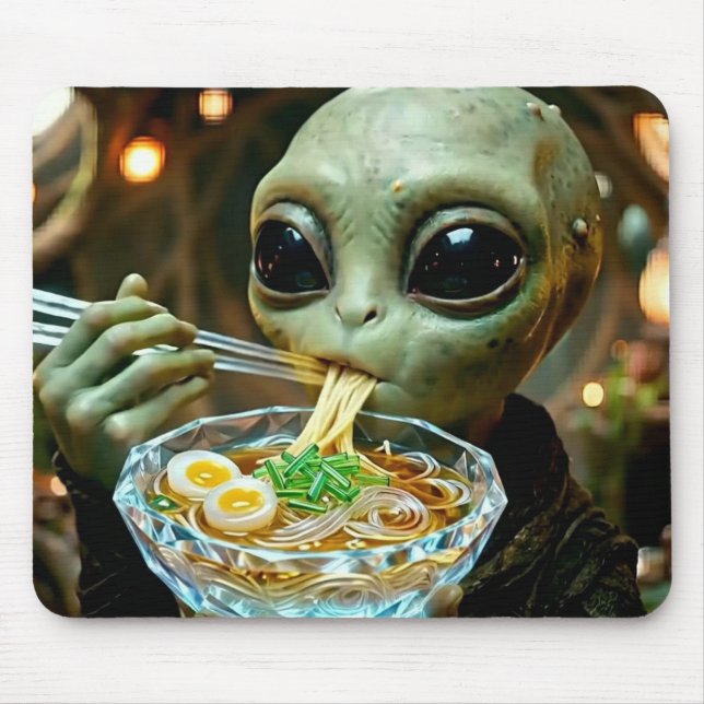 Tapis De Souris Alien drôle mangeant des nouilles Ramen (Devant)