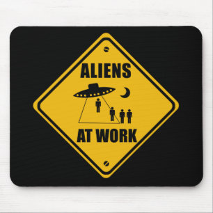 Tapis De Souris Aliens au signe de travail - Mousepad