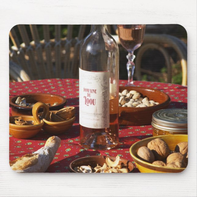 Tapis De Souris Apéritif et apéritifs préparés: pain, olives, (Devant)
