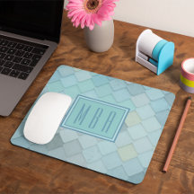 Balances bleues et vertes Monogram Mousepad Modèle
