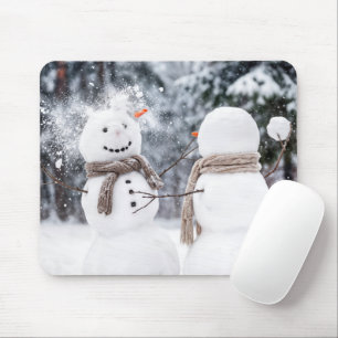 Tapis De Souris Bataille de boules de neige entre bonshommes de ne