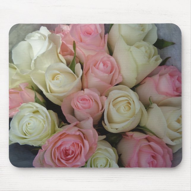 Tapis De Souris Beautiful Pink White Roses Flower Bouquet (Devant)