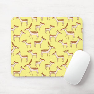 Tapis De Souris Bébé mignon Cerf et famille sur Pastel Jaune