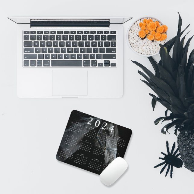 Tapis De Souris Belle photo Black Horse 2024 Calendrier Année (Créateur téléchargé)