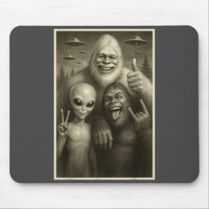 Tapis De Souris Bigfoot Drôle, Alien, &amp; Yéti Sasquatch Rock On