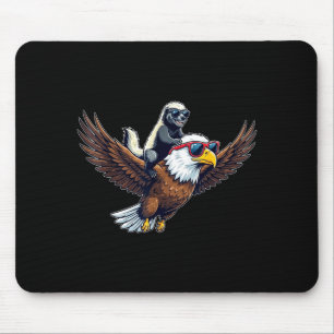 Tapis De Souris Blaireau drôle chevauchant un aigle chauve lunette