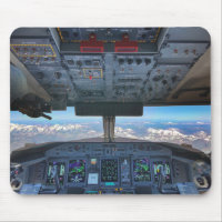 Bombardier Q400 Cockpit au-dessus des Alpes