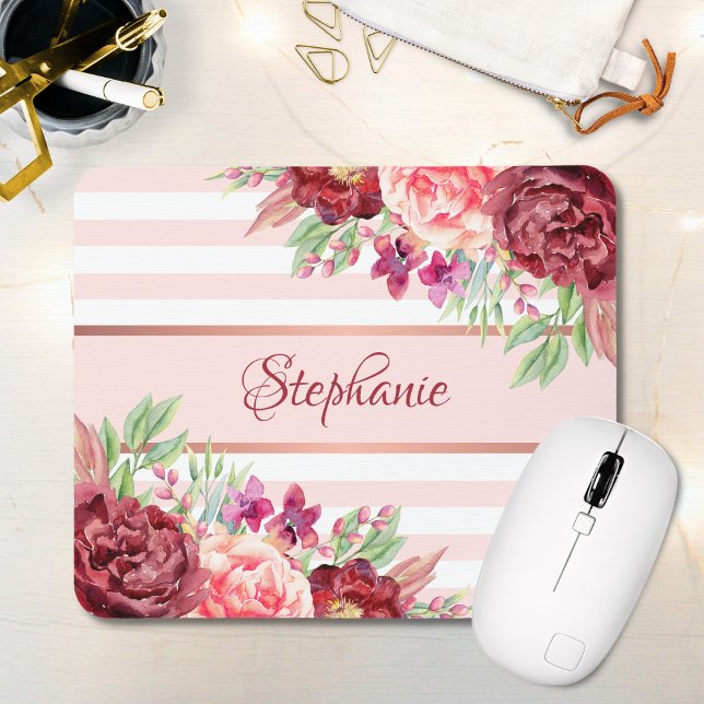 Tapis De Souris Burgundy Blush Floral Stripes Nom du monogramme (Créateur téléchargé)