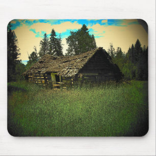 Tapis De Souris Cabine dans le champ par djoneill