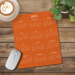 Tapis De Souris Calendrier minimaliste 2025 moderne Burnt Orange<br><div class="desc">🌟 Ceci est pour 2025 🌟 2025 Modern Simple Burnt Orange et White Calendar Pad avec un calendrier simple et minimaliste année par année. Les couleurs sont toutes personnalisables. Veuillez nous contacter à cedarandstring@gmail.com si vous avez besoin d'aide pour la conception ou les produits correspondants.</div>
