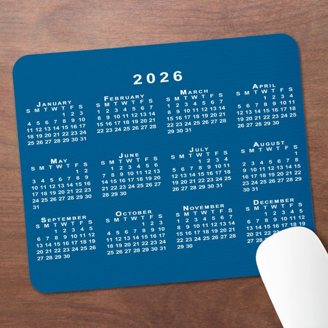 Tapis De Souris Calendrier simple bleu et blanc 2026 (Simple Blue and White 2026 Calendar Mouse Pad, in situ)