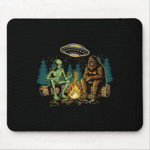 Tapis De Souris Campement Alien Bigfoot Feu de camp Sasquatch Ufo