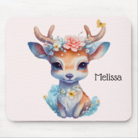 Cerf de Bébé mignon avec Antlers et Fleurs