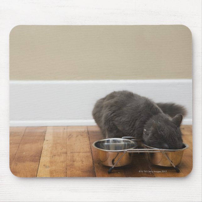 Tapis De Souris Chat mangeant dans un bol (Devant)
