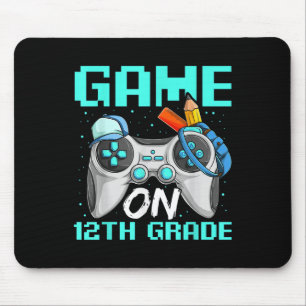 Tapis De Souris Chemises de douzième année Game On, dos de garçon