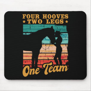 Tapis De Souris Chevaux Quatre Hooves Deux Jambes Une Équipe Cheva