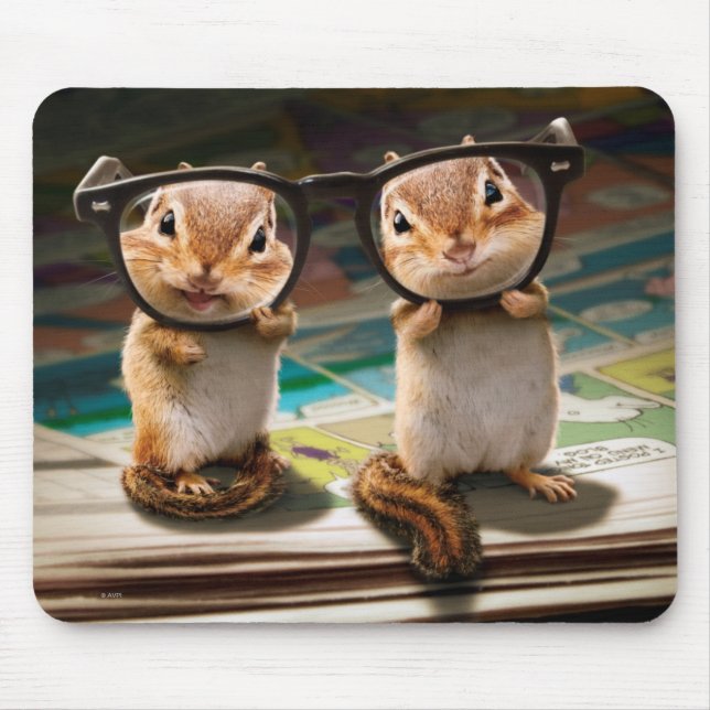 Tapis De Souris Chipmunks in Reading Glasses (Devant)